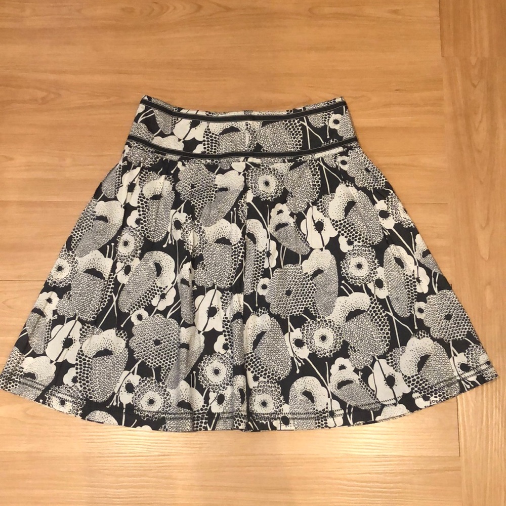 Modest ALine black/ white flour skirt ESPRIT, EU38/US8, 100%cotton